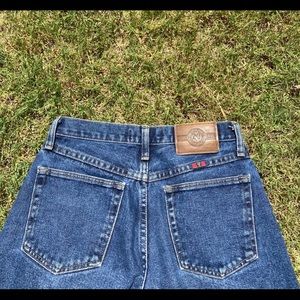 TRUE VINTAGE DENIM JEANS